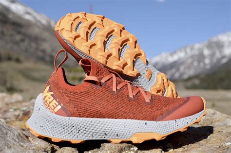 Trail Running Shoes (18) 